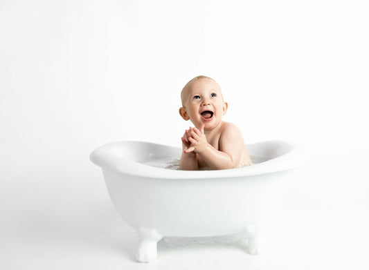The Ultimate Baby Bath Guide: Must-Have Products for Safe & Fun Bath Time