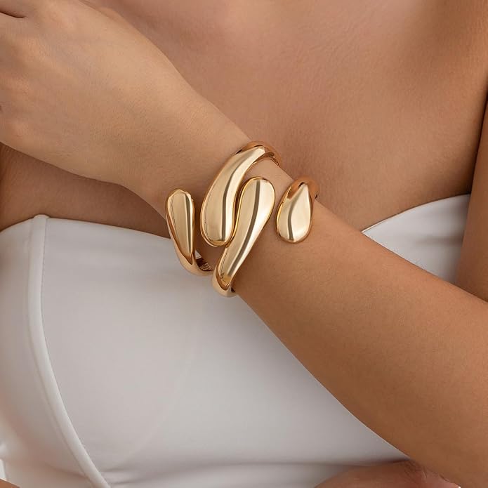 Gold Bangle Bracelets for Women Trendy Minimalist Chunky Cuff Statement Bracelet Stack 18K Gold Plated Thick Arm Cuffs Bangles Fashion Cute Jewelry