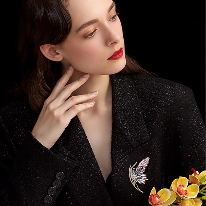 Animal Brooch for Women Girls 18k Gold Plated Animal Brooch Pin Rhinestone Animal Brooch Lapel Pin Jewelry Thanksgiving Day Birthday Wedding Gifts for Mom Wife